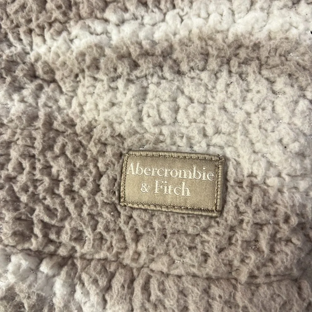 Abercrombie & Fitch thank you